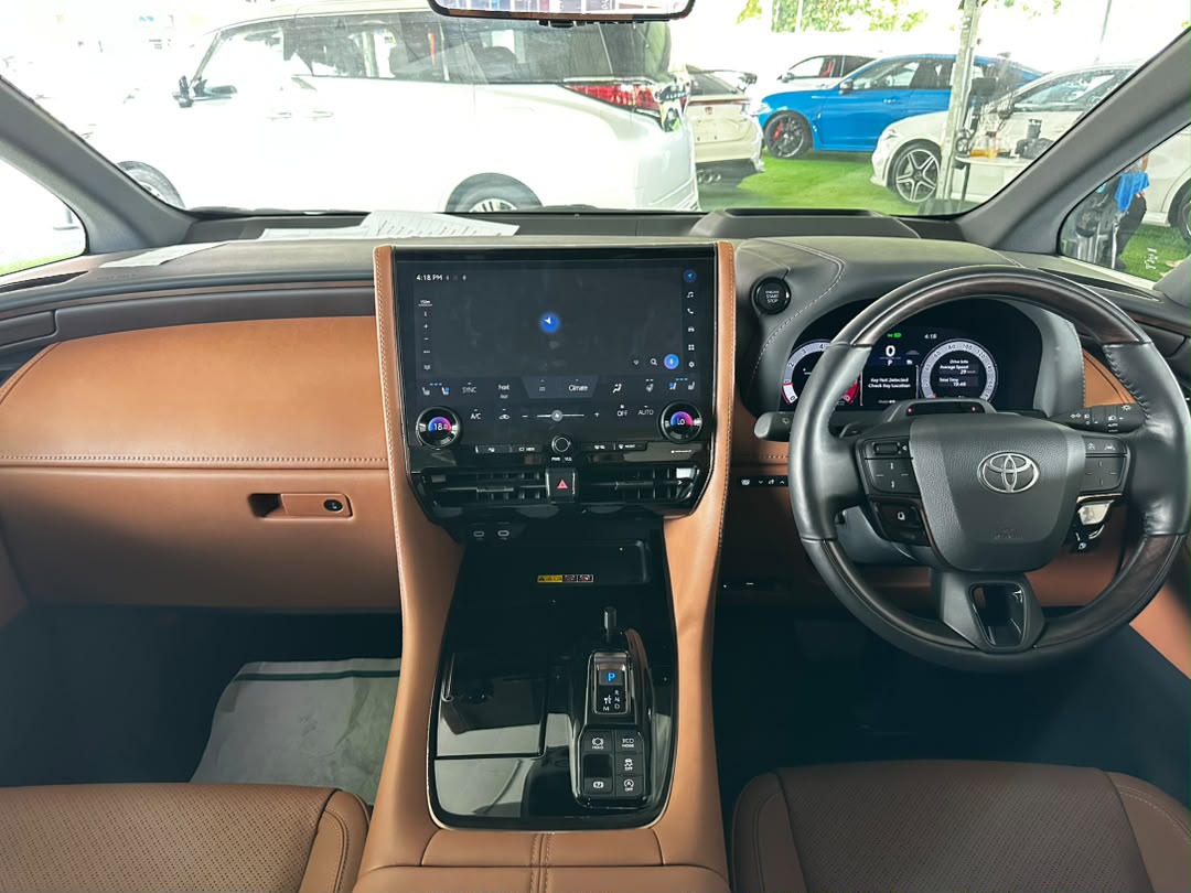 TOYOTA VELLFIRE Z PREMIER 2024