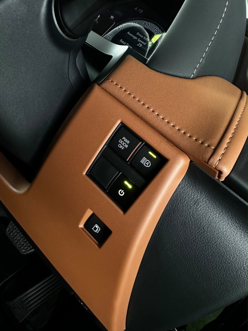 TOYOTA VELLFIRE Z PREMIER 2024