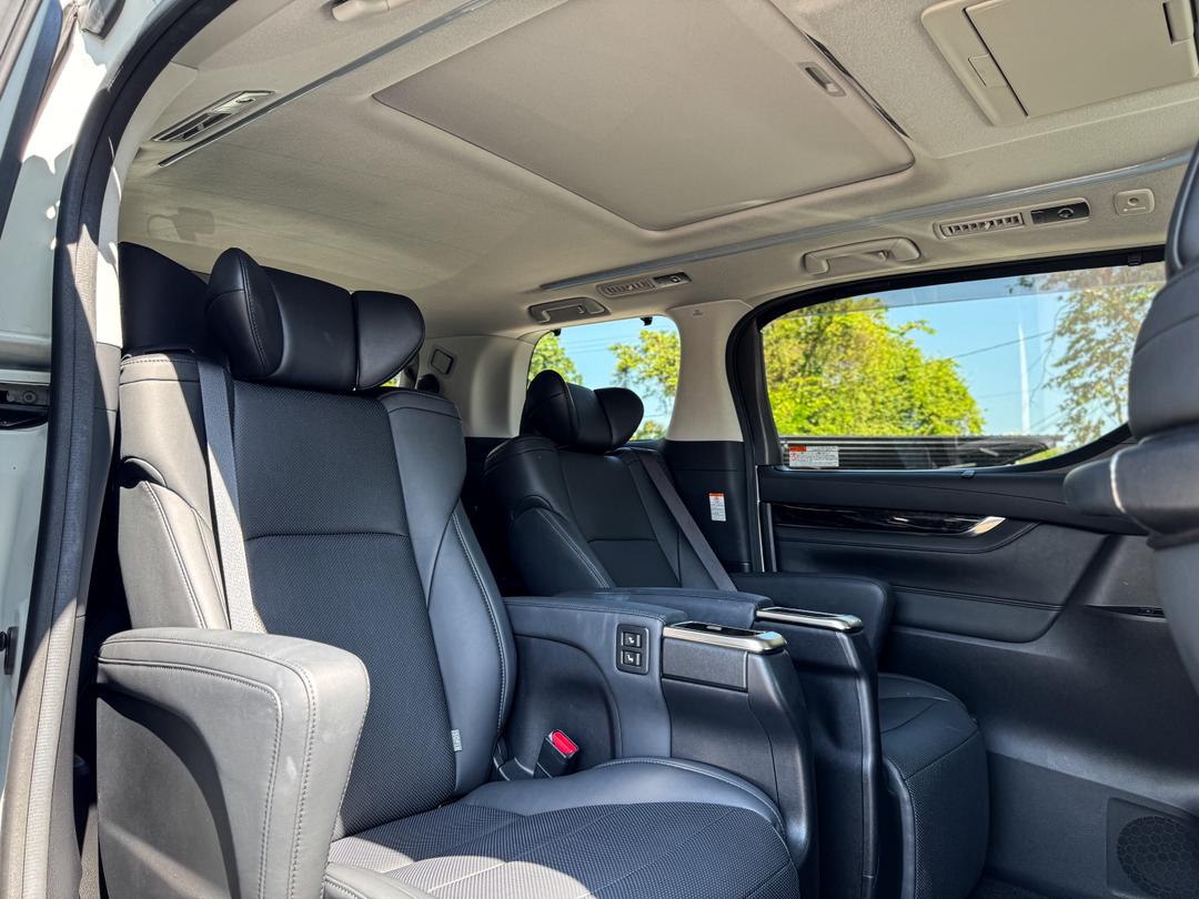 TOYOTA ALPHARD 2.5 SC 2021
