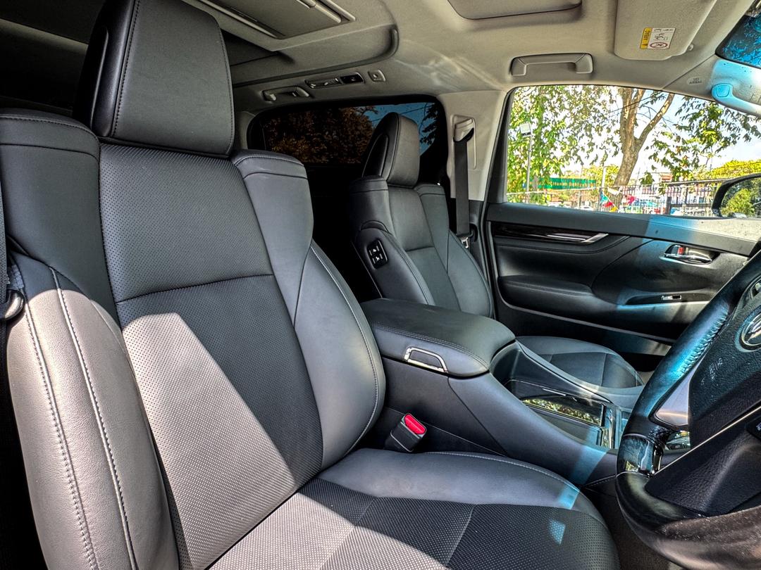 TOYOTA ALPHARD 2.5 SC 2020