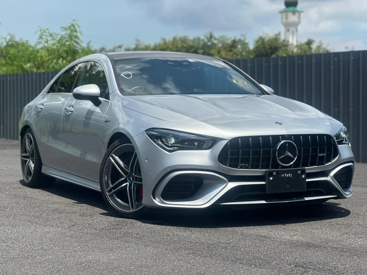MERCEDES CLA45s