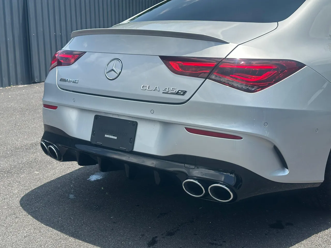 MERCEDES CLA45s