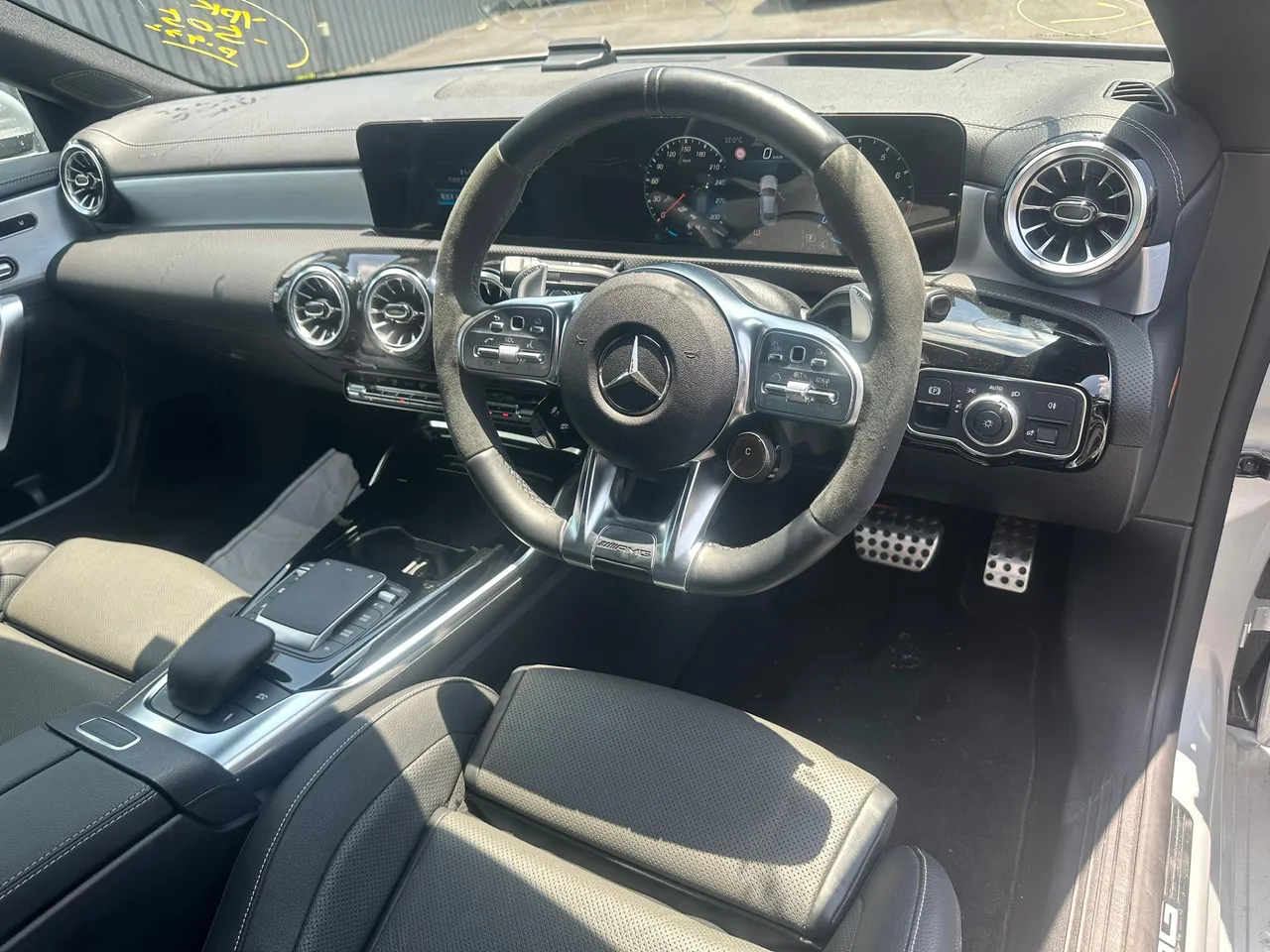 MERCEDES CLA45s