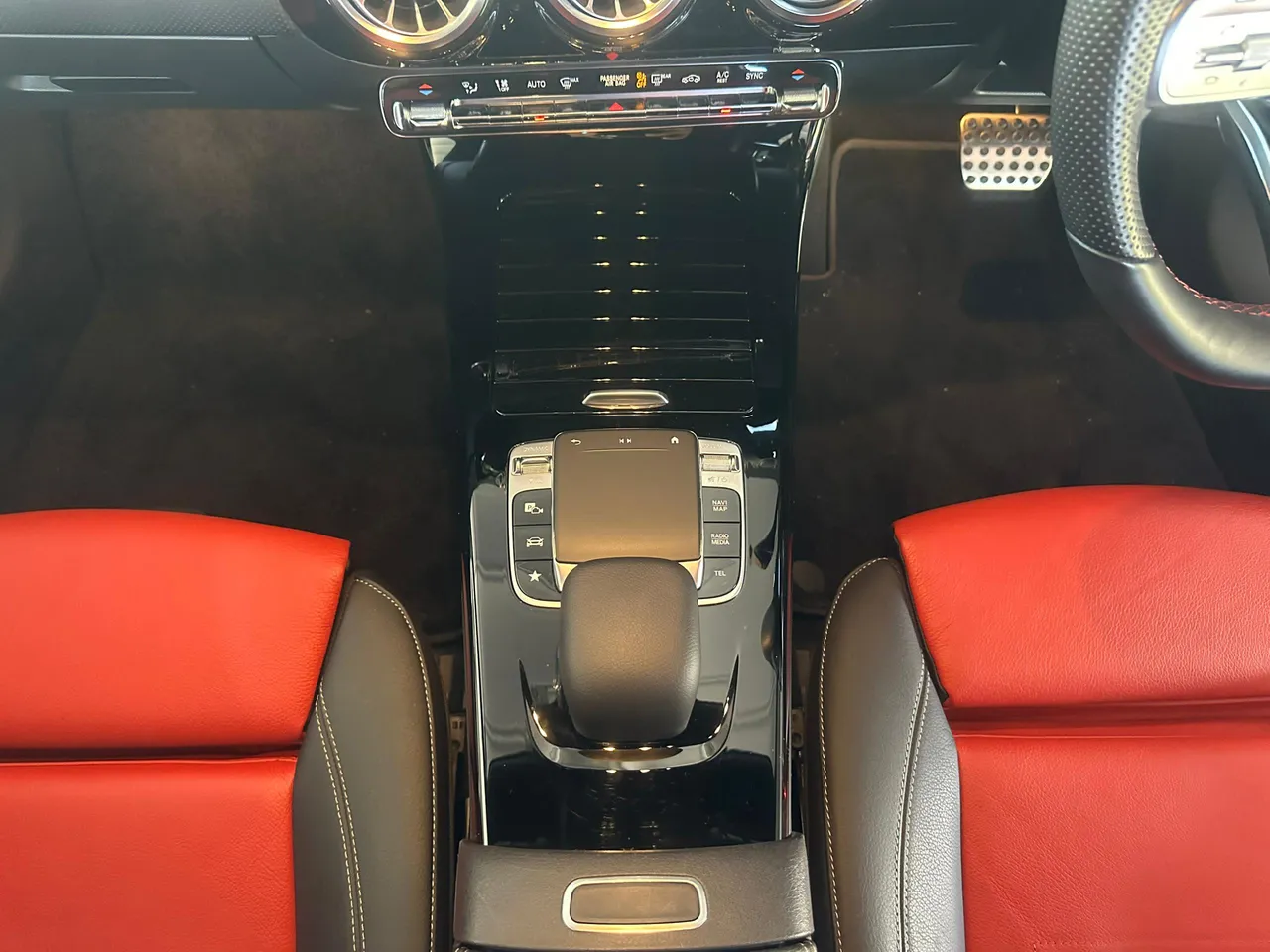 MERCEDES A180 AMG Hatchback