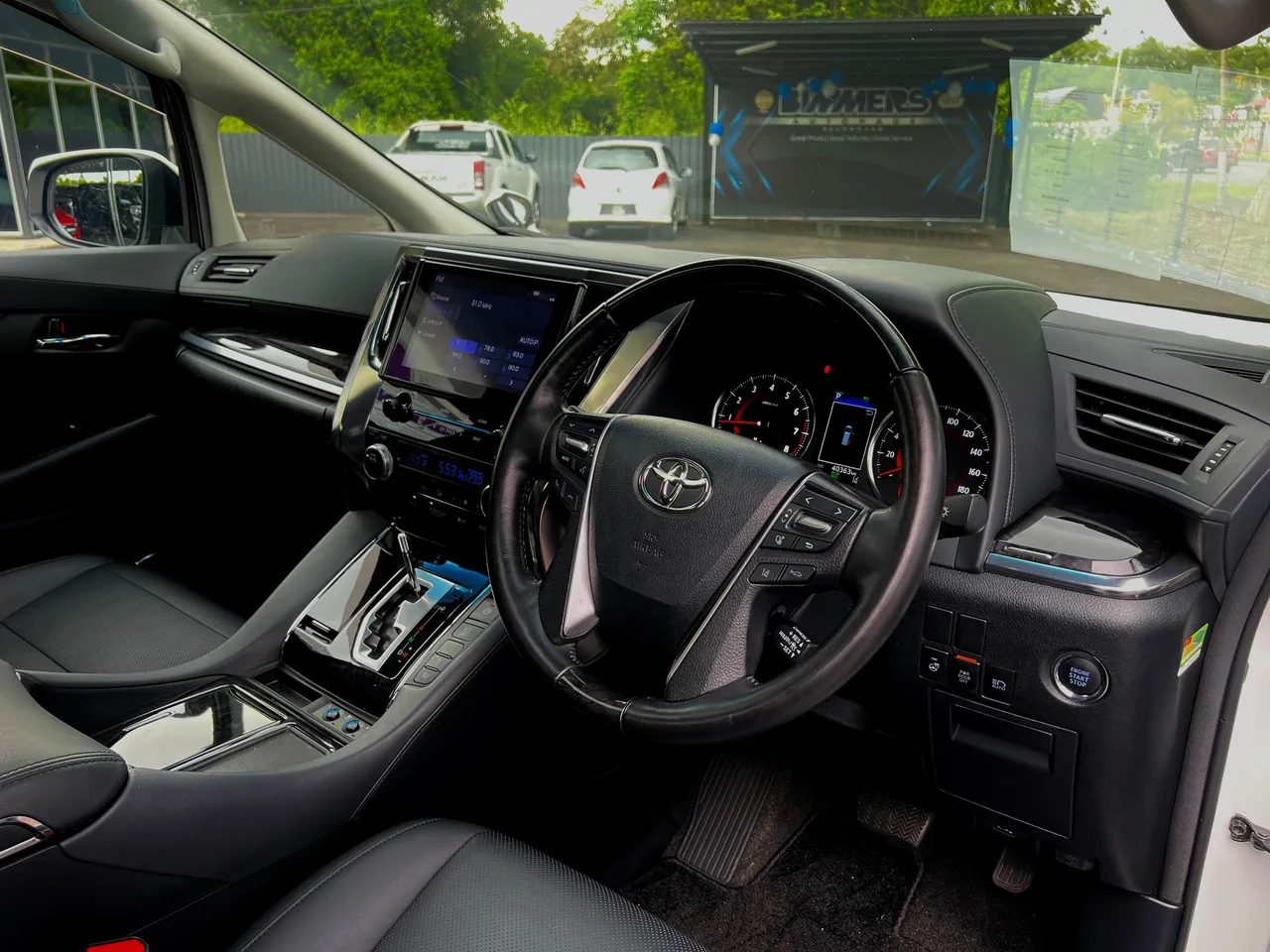 TOYOTA VELLFIRE ZG BLACK 2020 SUNROOF