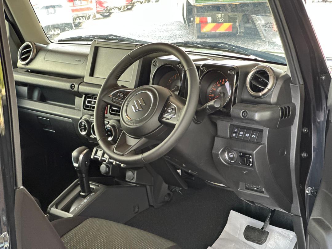 SUZUKI JIMNY SIERRA JC 2024