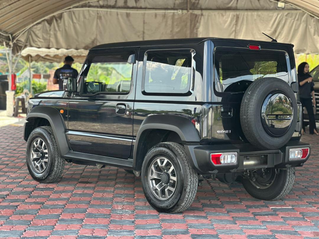 SUZUKI JIMNY SIERRA JC 2024