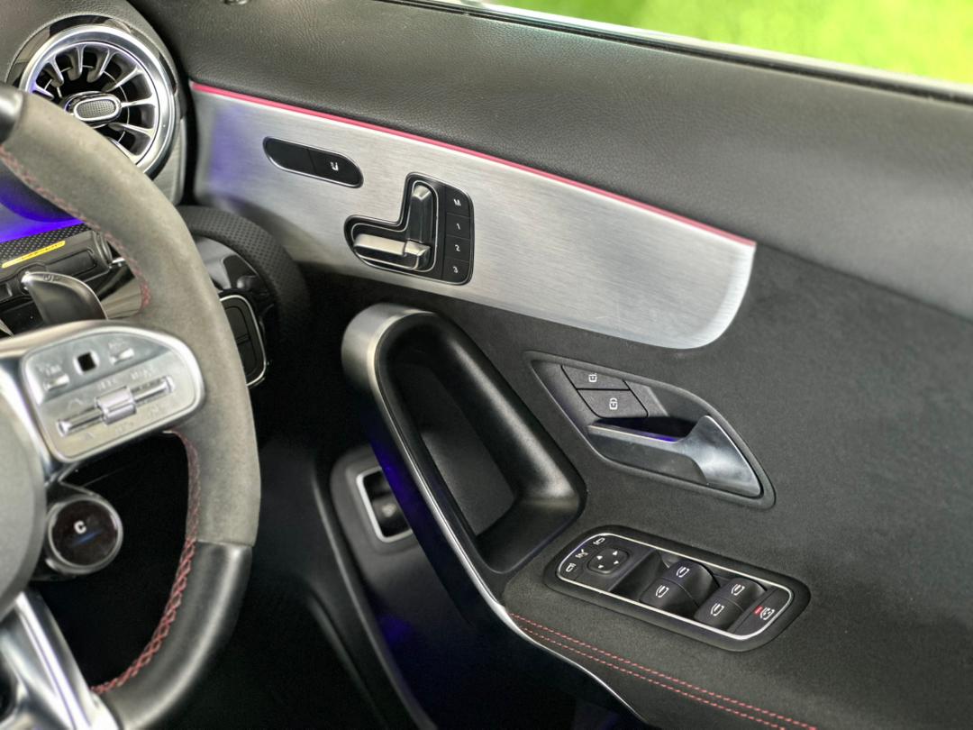 MERCEDES-BENZ A35 4MATIC+ SEDAN 2022