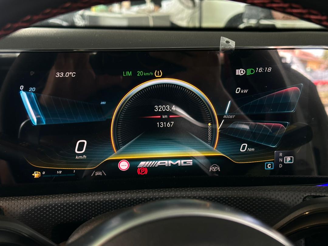 MERCEDES-BENZ A35 4MATIC+ SEDAN 2022